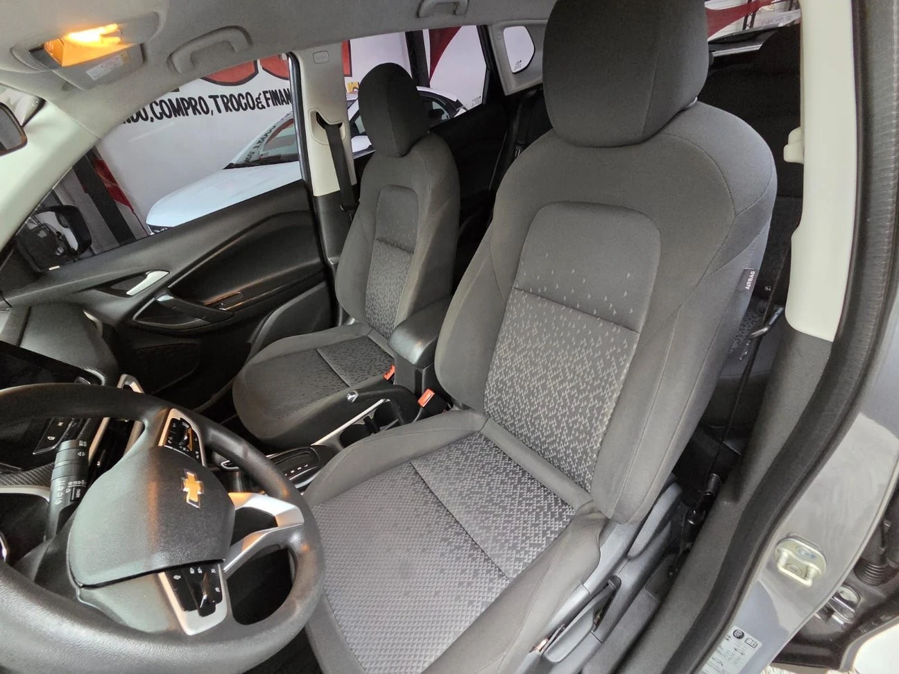 CHEVROLET TRACKER