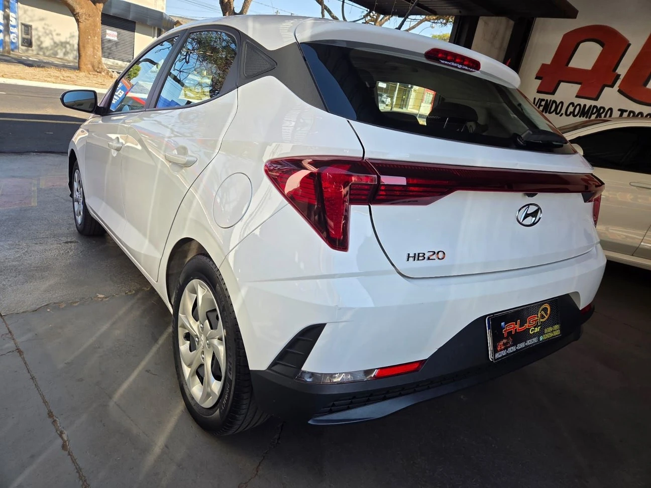 HYUNDAI HB20
