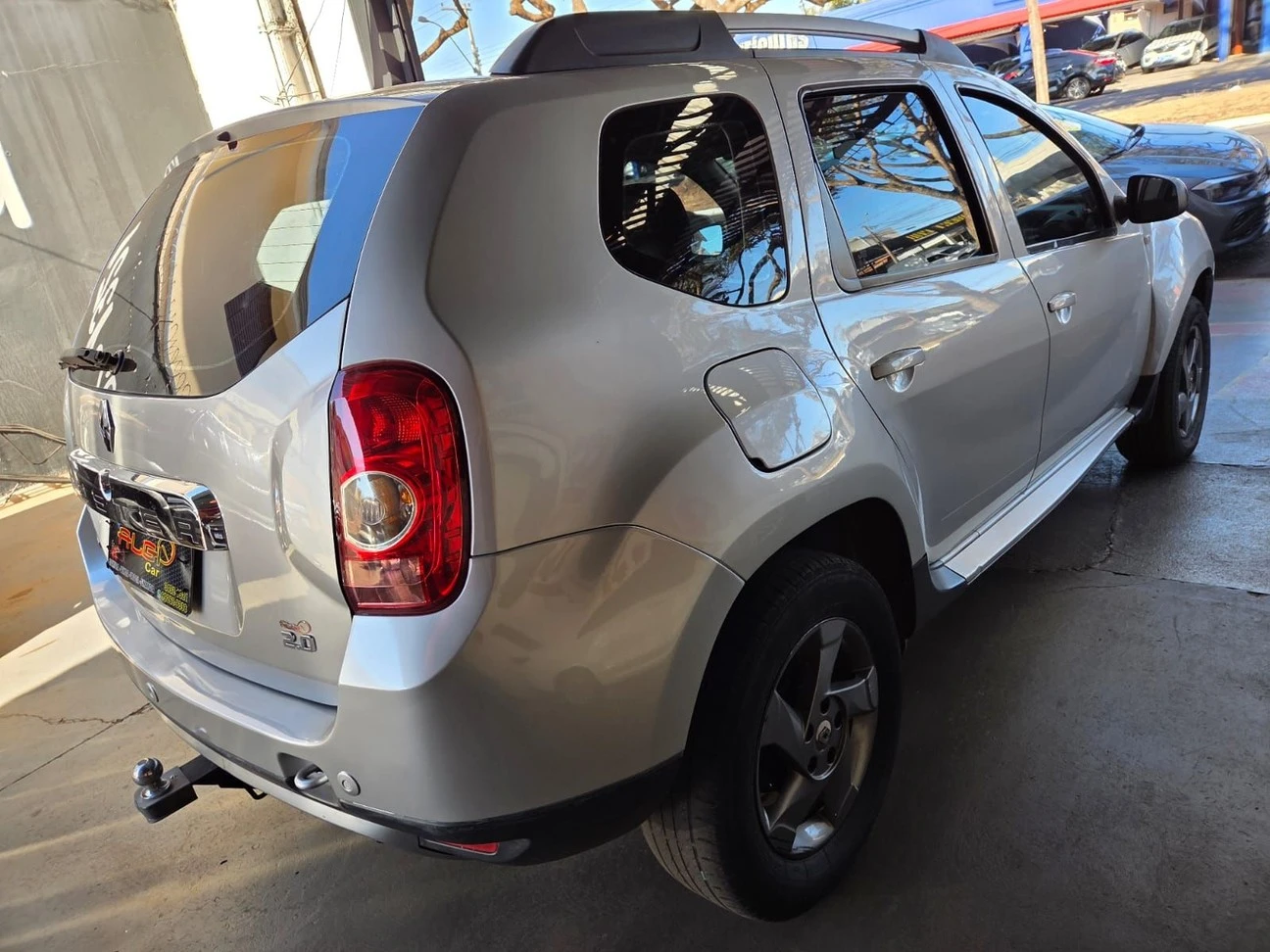 RENAULT DUSTER