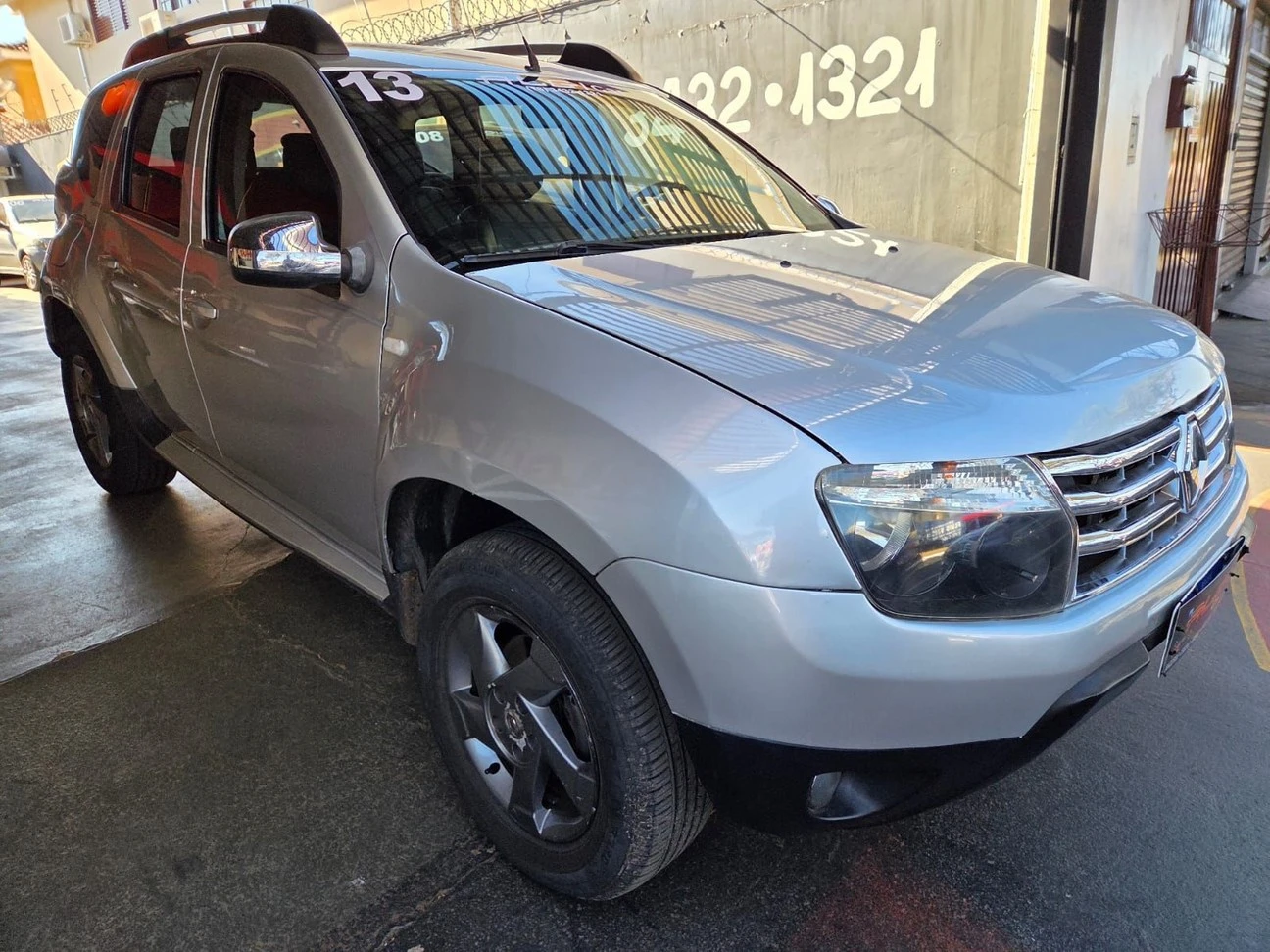 RENAULT DUSTER