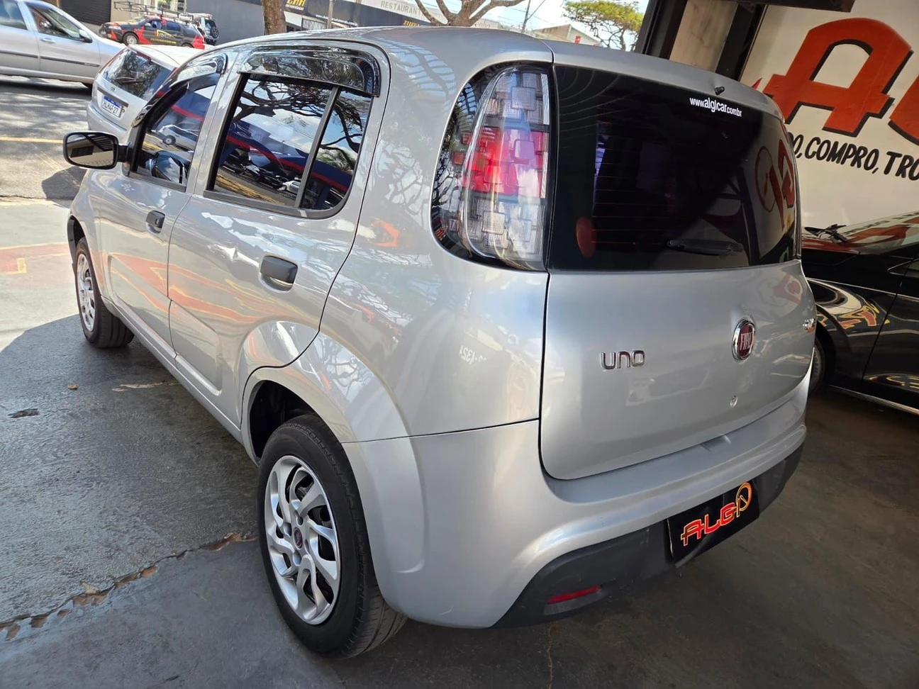 FIAT UNO