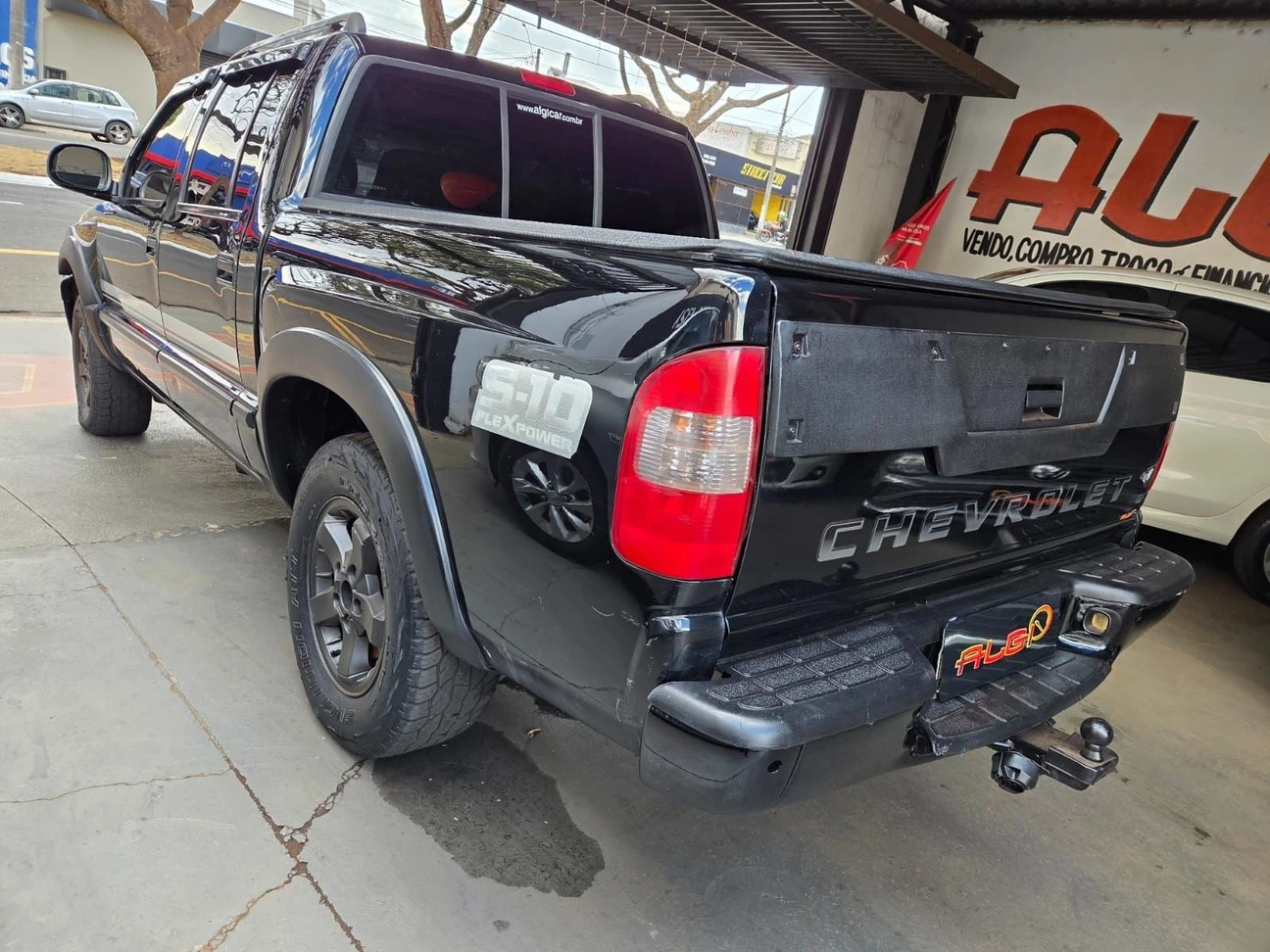 CHEVROLET S10