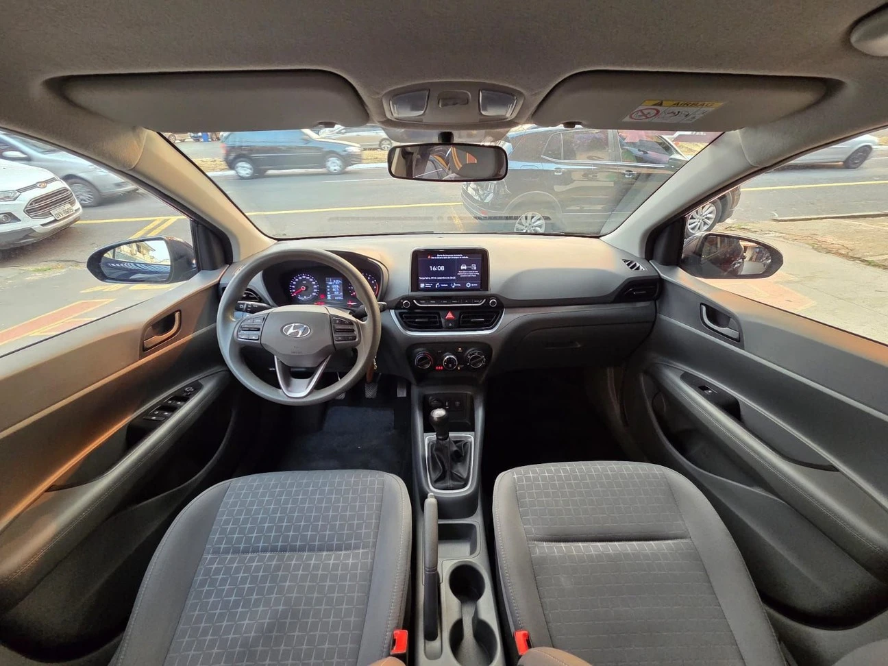 HYUNDAI HB20S