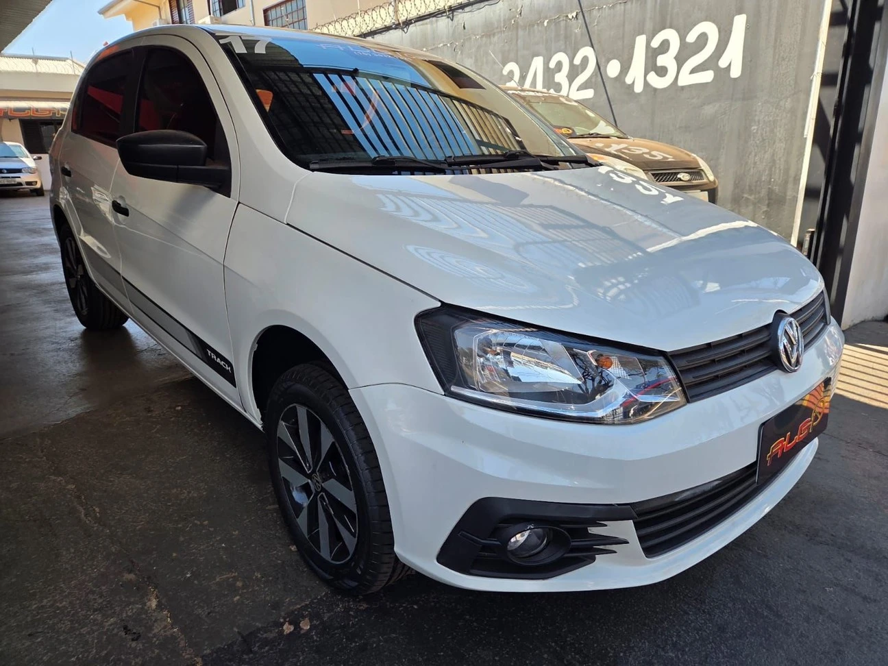 VOLKSWAGEN GOL