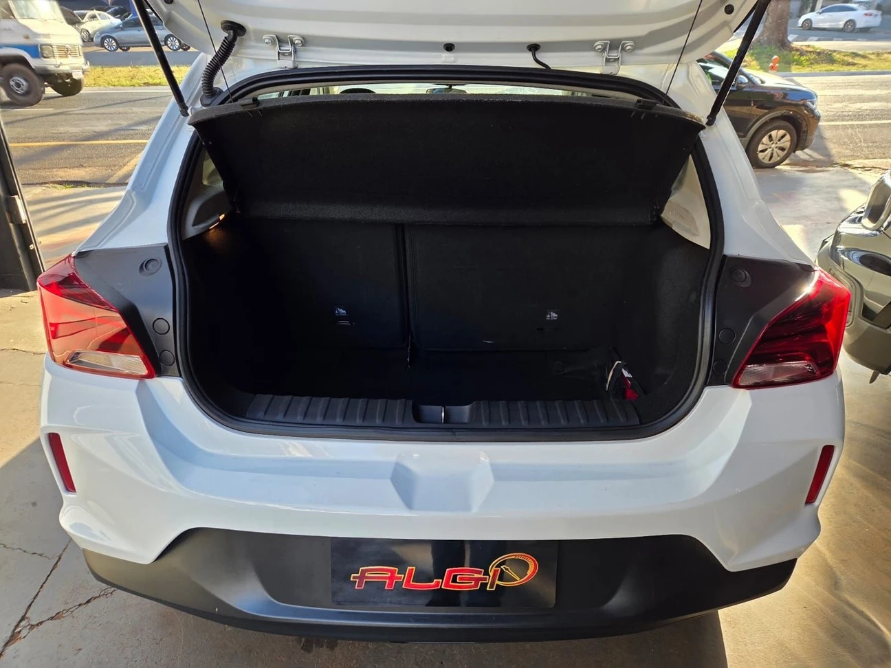 CHEVROLET ONIX