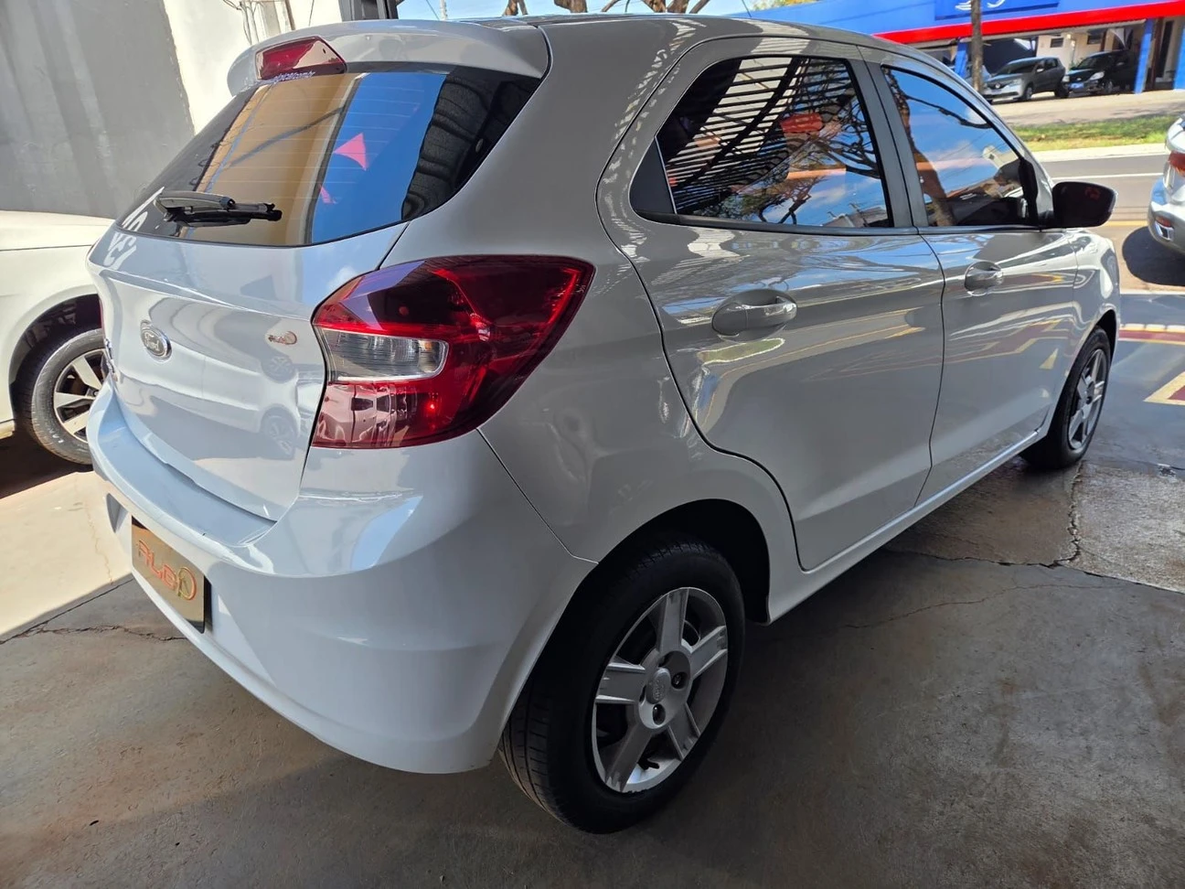 FORD KA