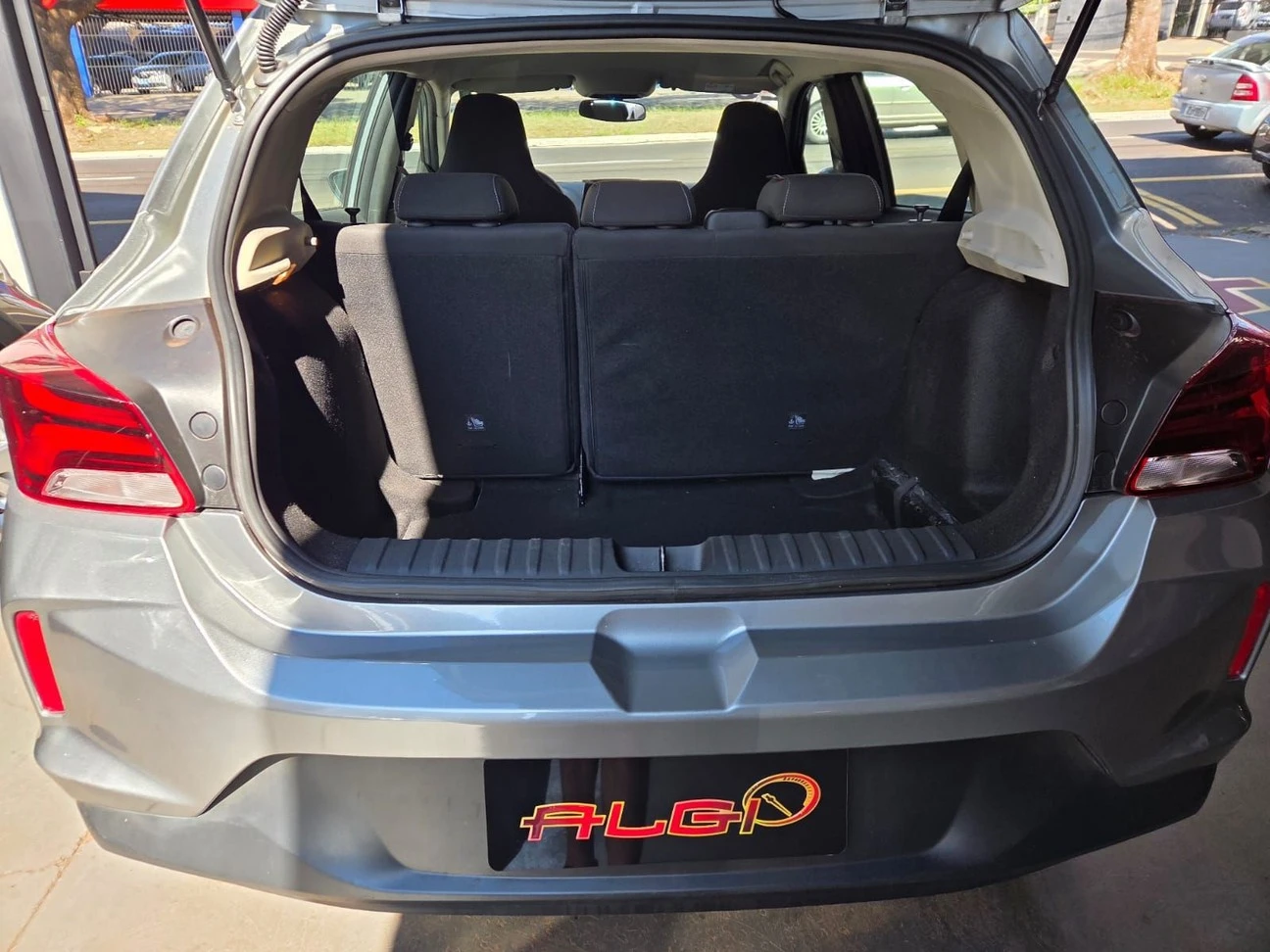 CHEVROLET ONIX