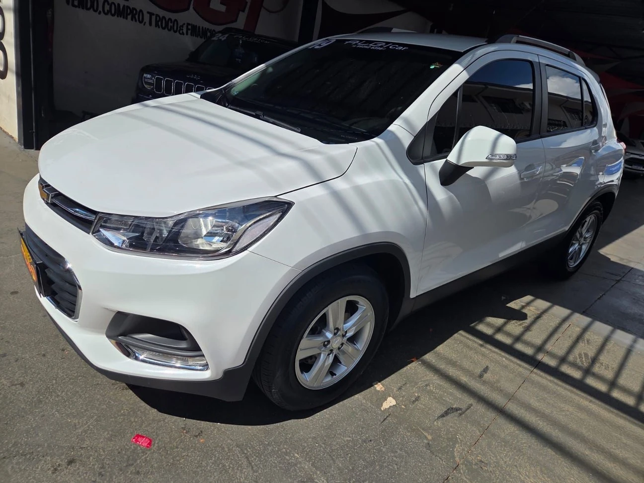 CHEVROLET TRACKER