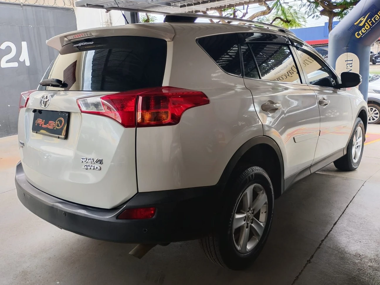 TOYOTA RAV4