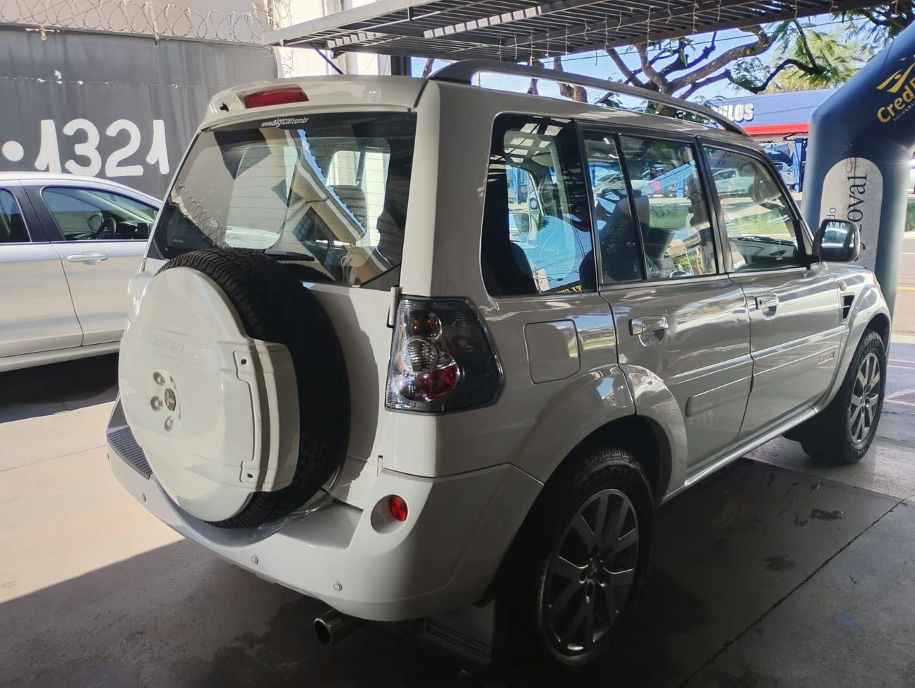 MITSUBISHI PAJERO TR4