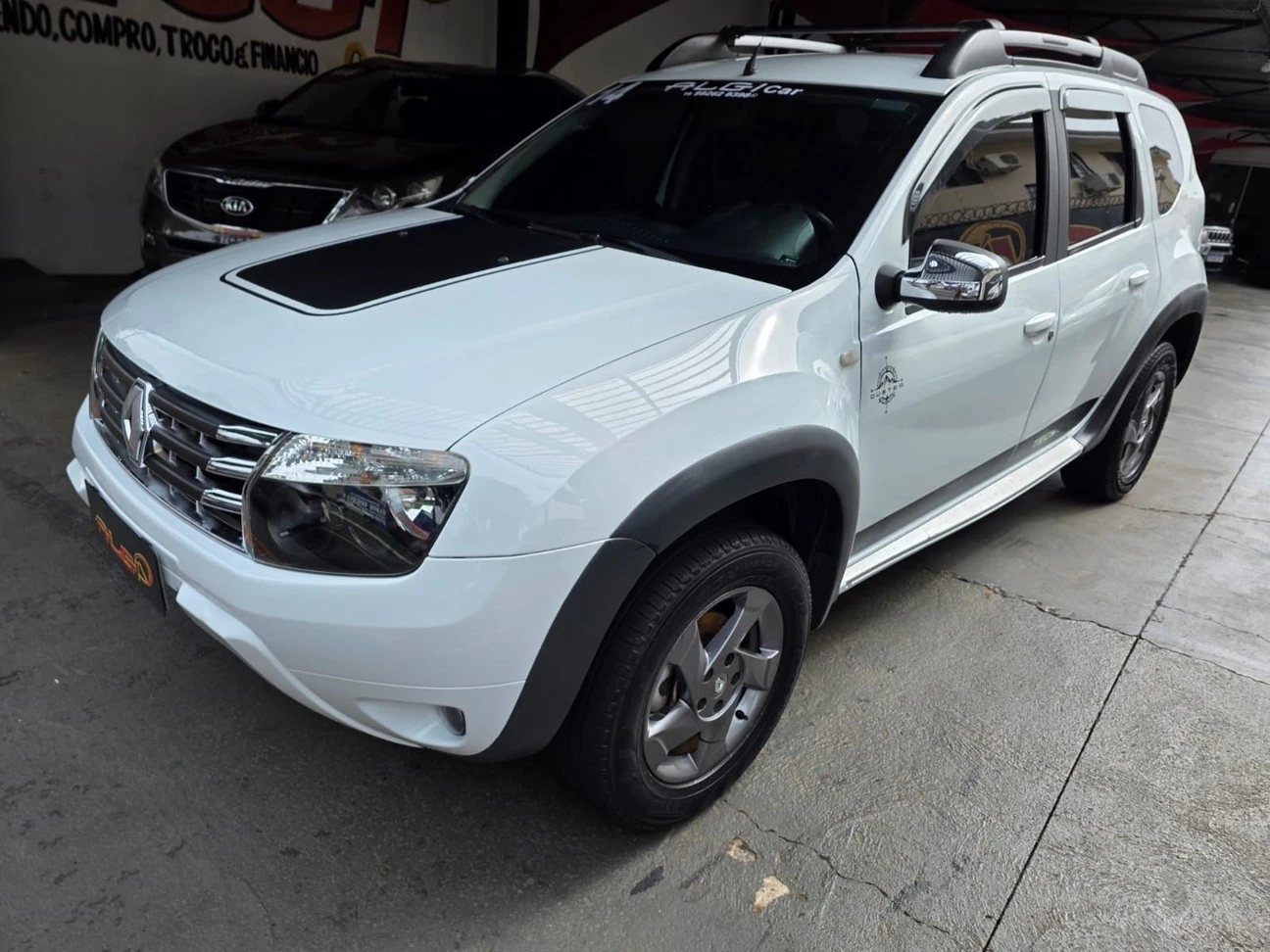 RENAULT DUSTER