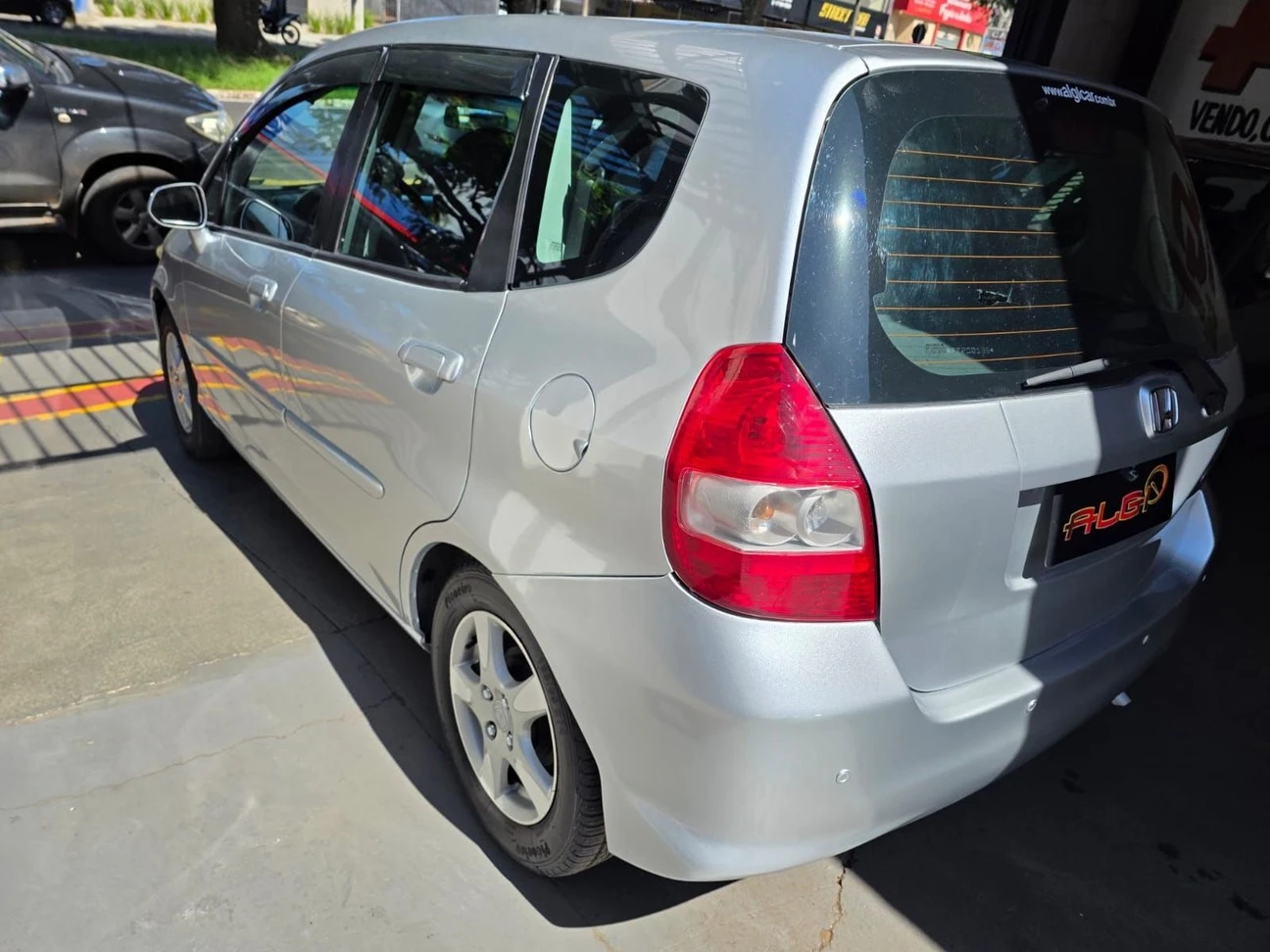HONDA FIT