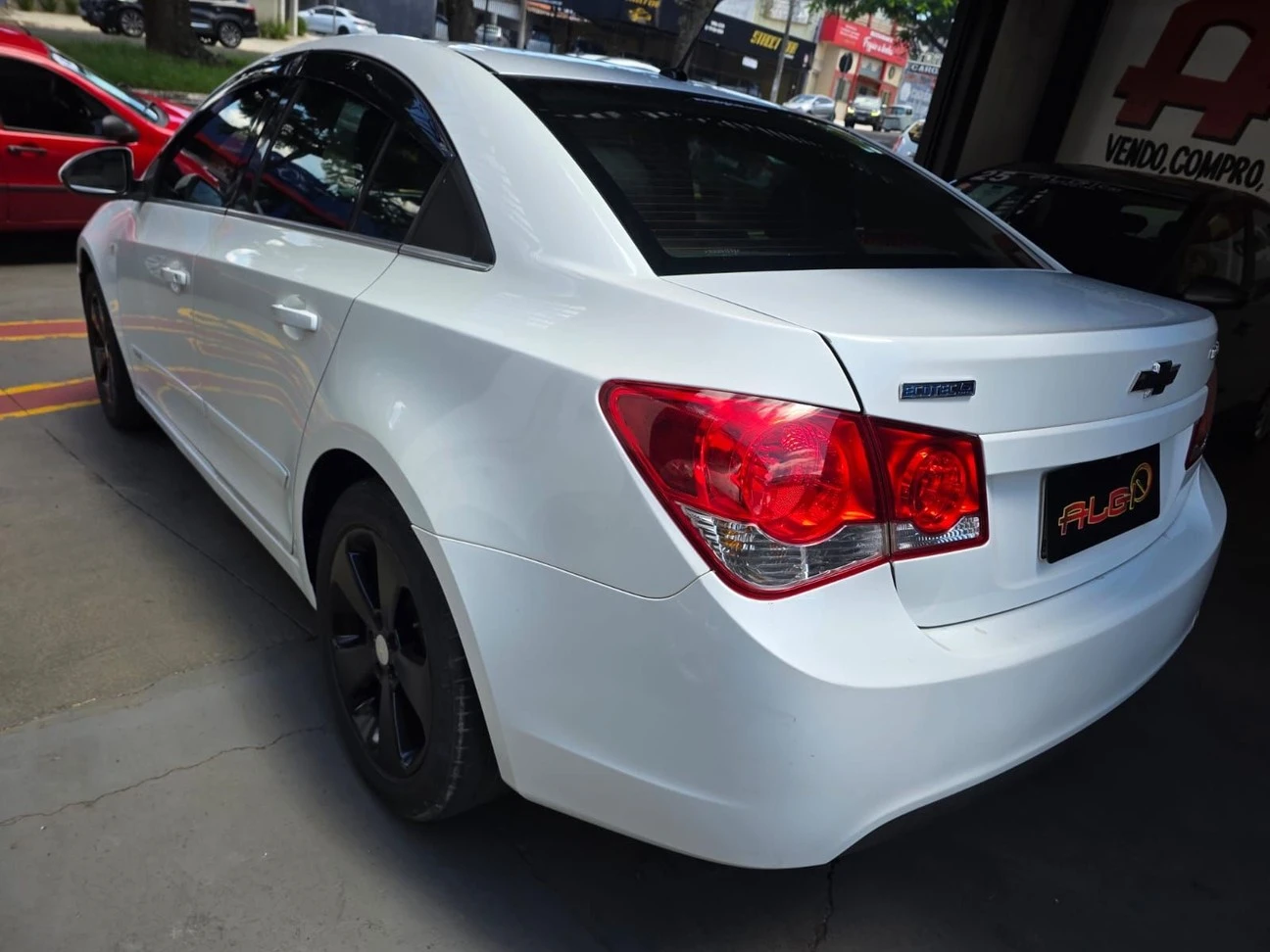 CHEVROLET CRUZE