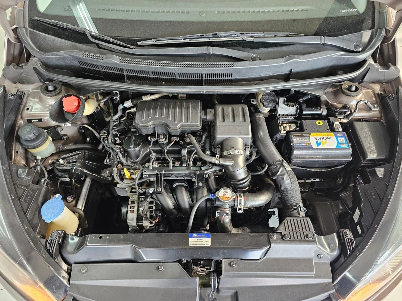 HYUNDAI HB20S