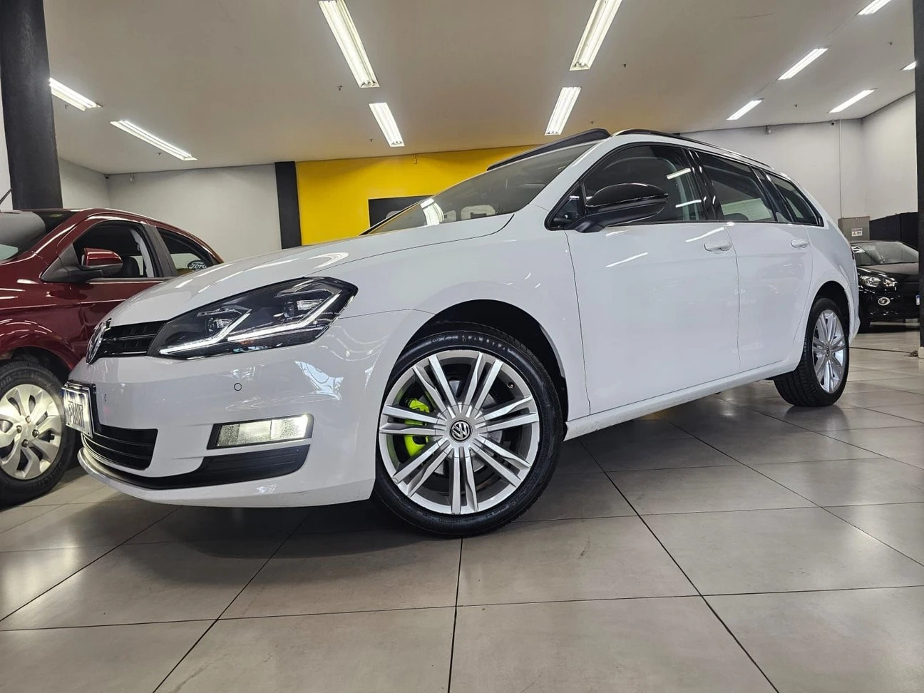 VOLKSWAGEN GOLF