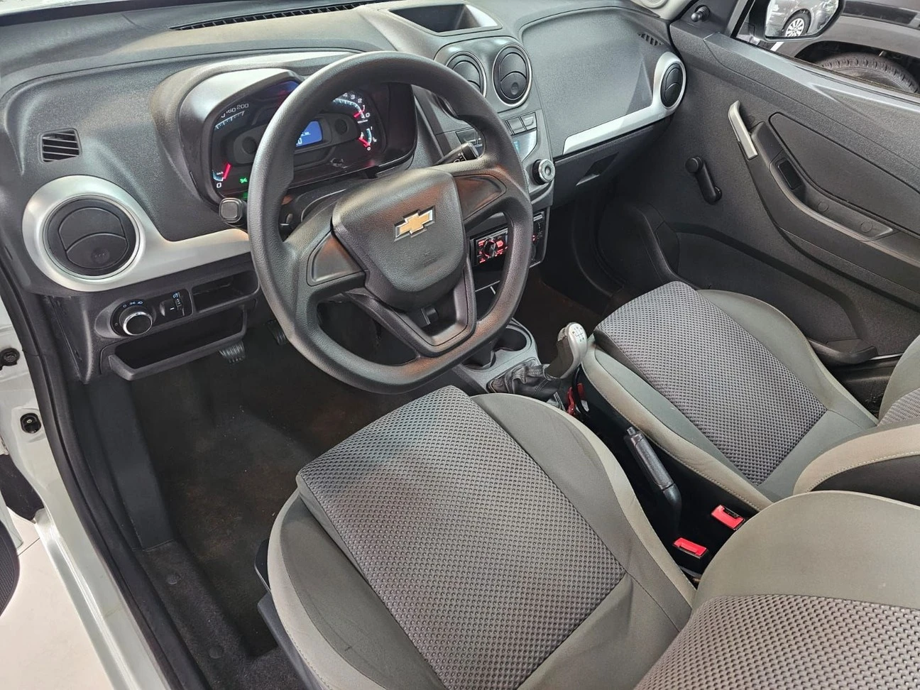 CHEVROLET MONTANA