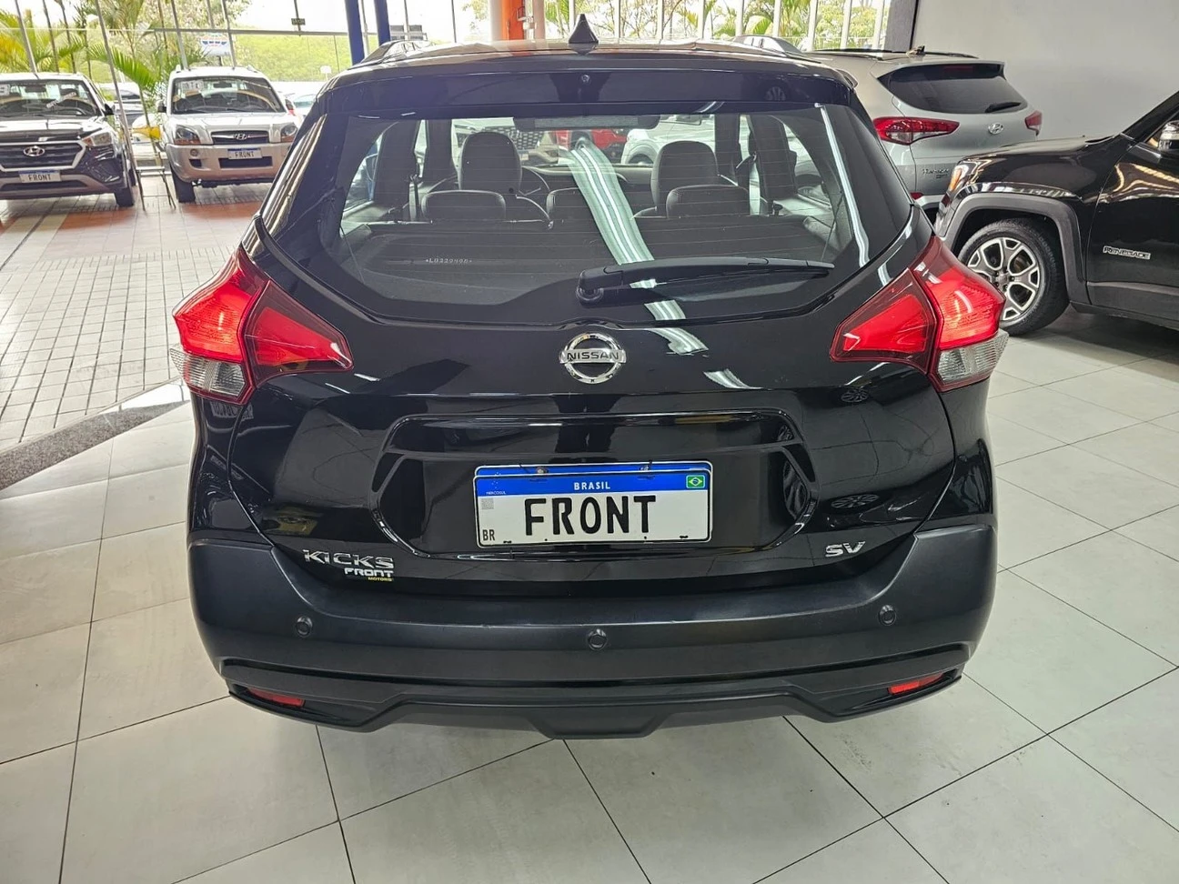 NISSAN KICKS