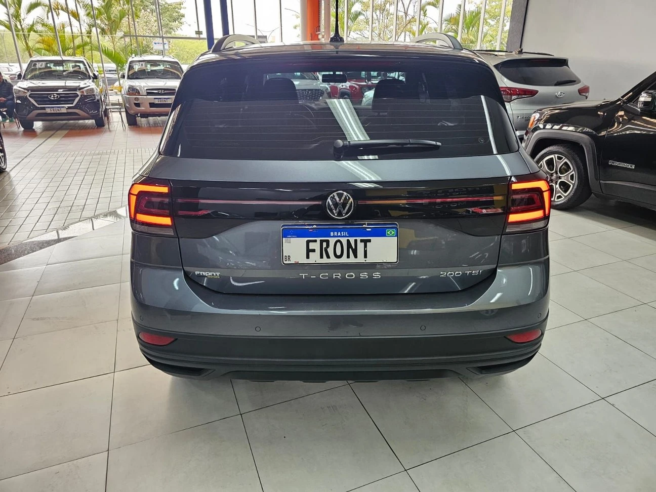 VOLKSWAGEN T-CROSS