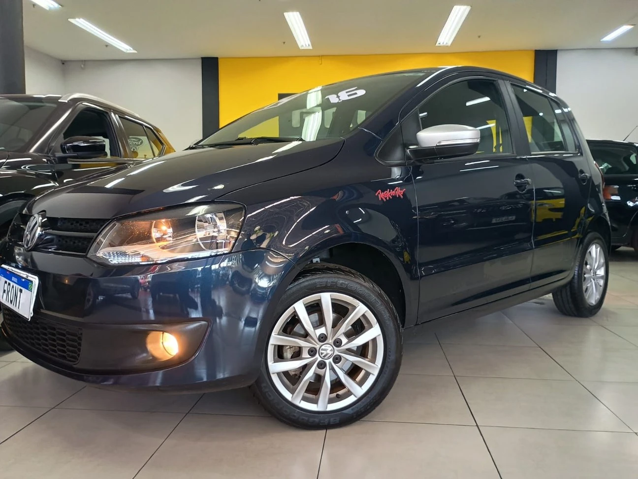 VOLKSWAGEN FOX