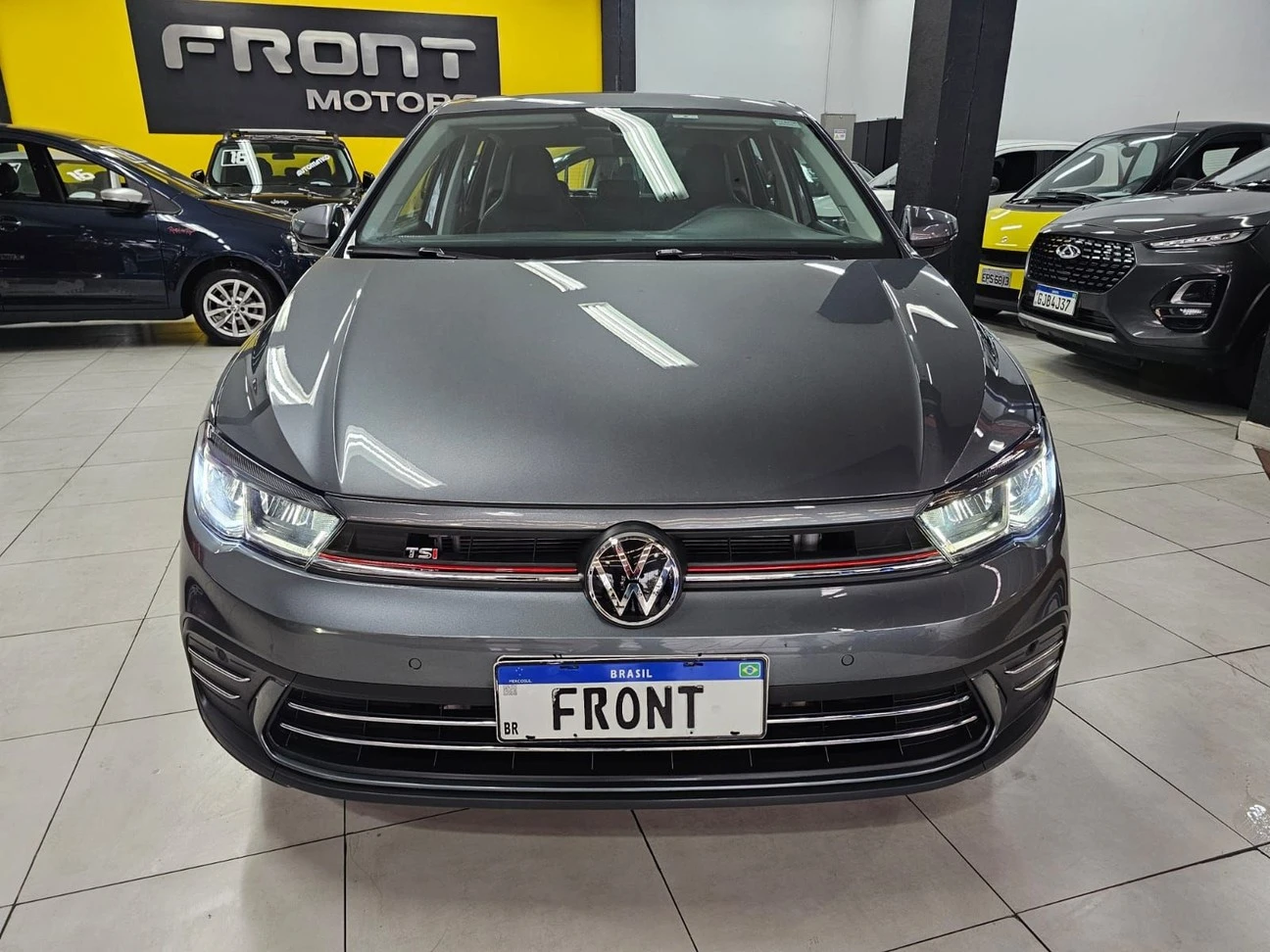 VOLKSWAGEN POLO