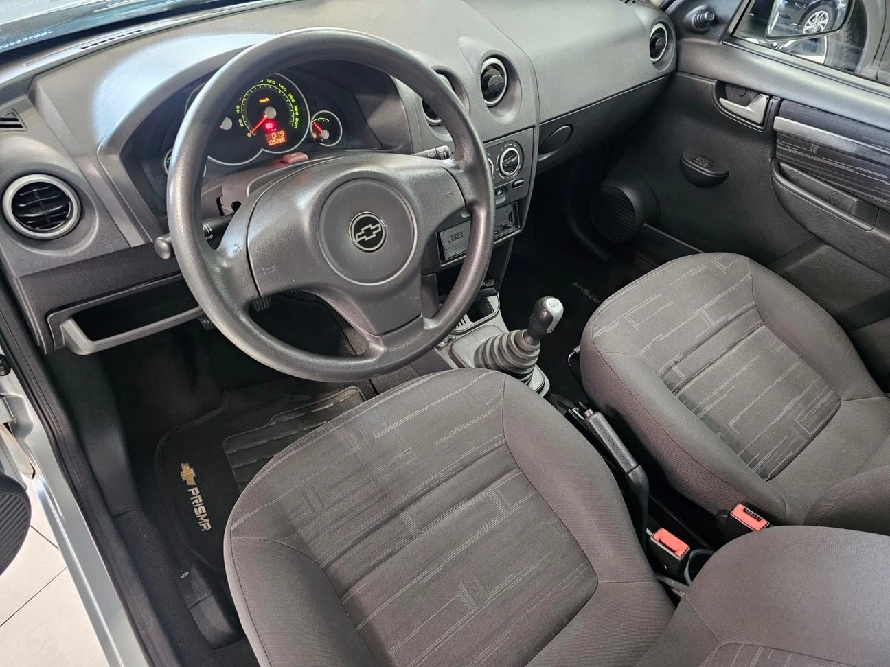CHEVROLET PRISMA