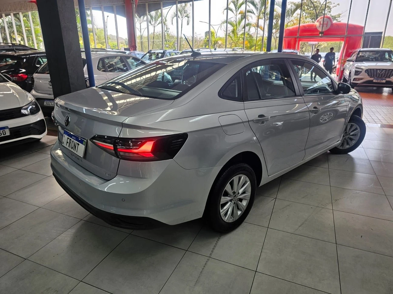 VOLKSWAGEN VIRTUS