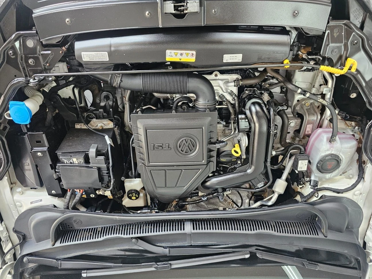 VOLKSWAGEN VIRTUS