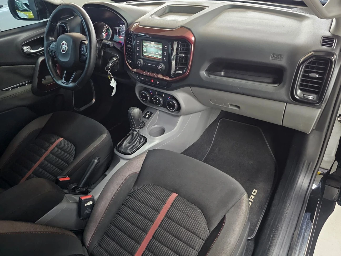 FIAT TORO