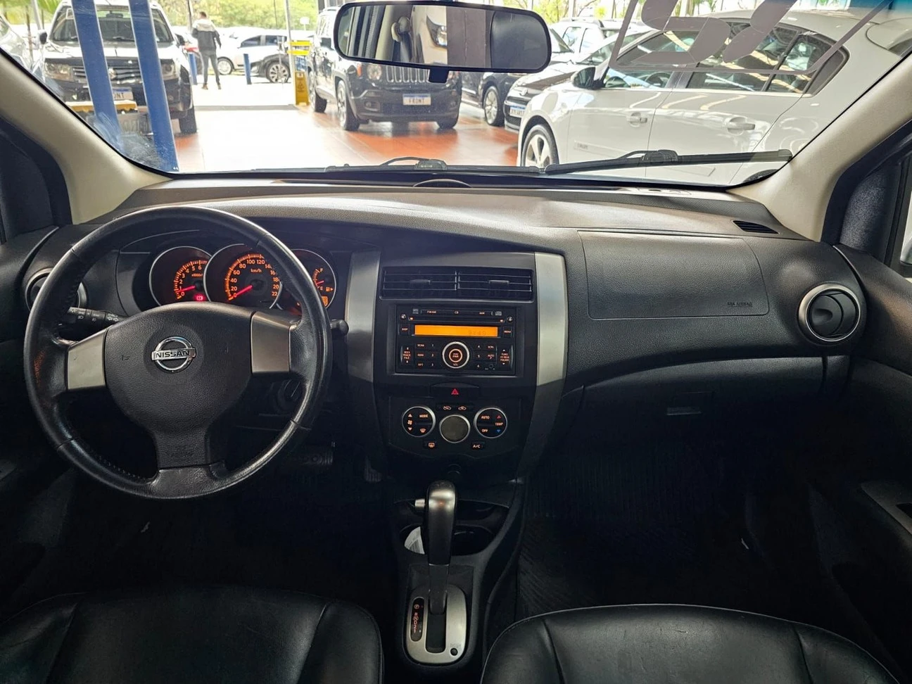 NISSAN LIVINA