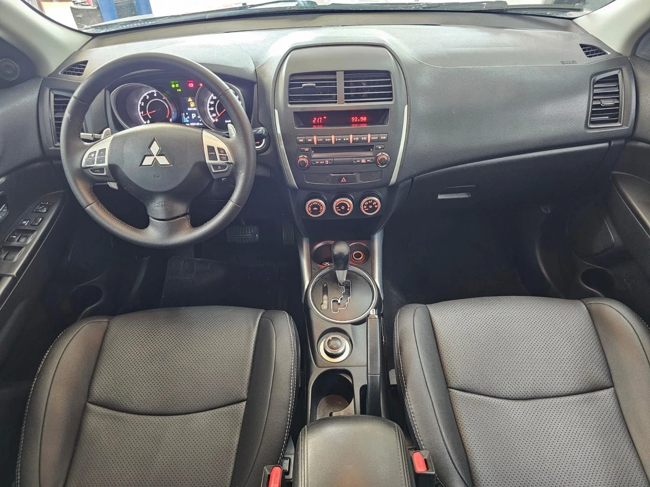 MITSUBISHI ASX