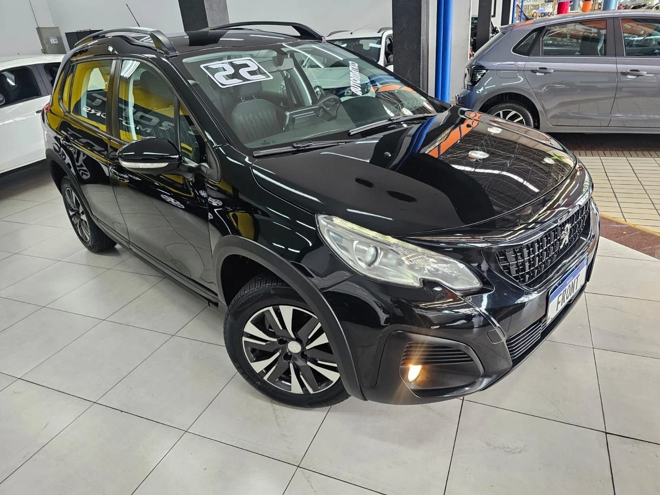 PEUGEOT 2008