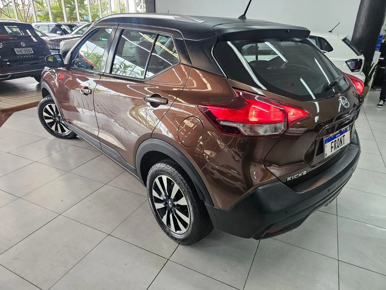 NISSAN KICKS
