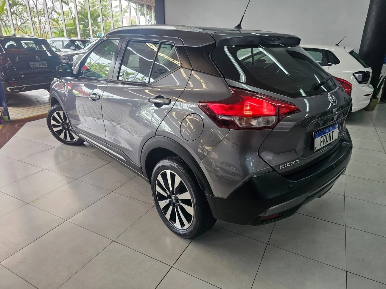 NISSAN KICKS