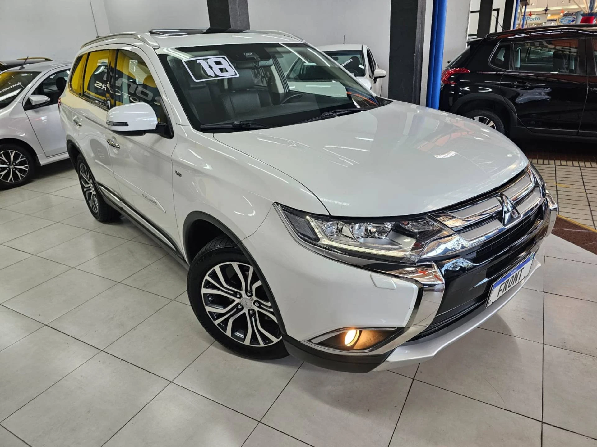 MITSUBISHI OUTLANDER