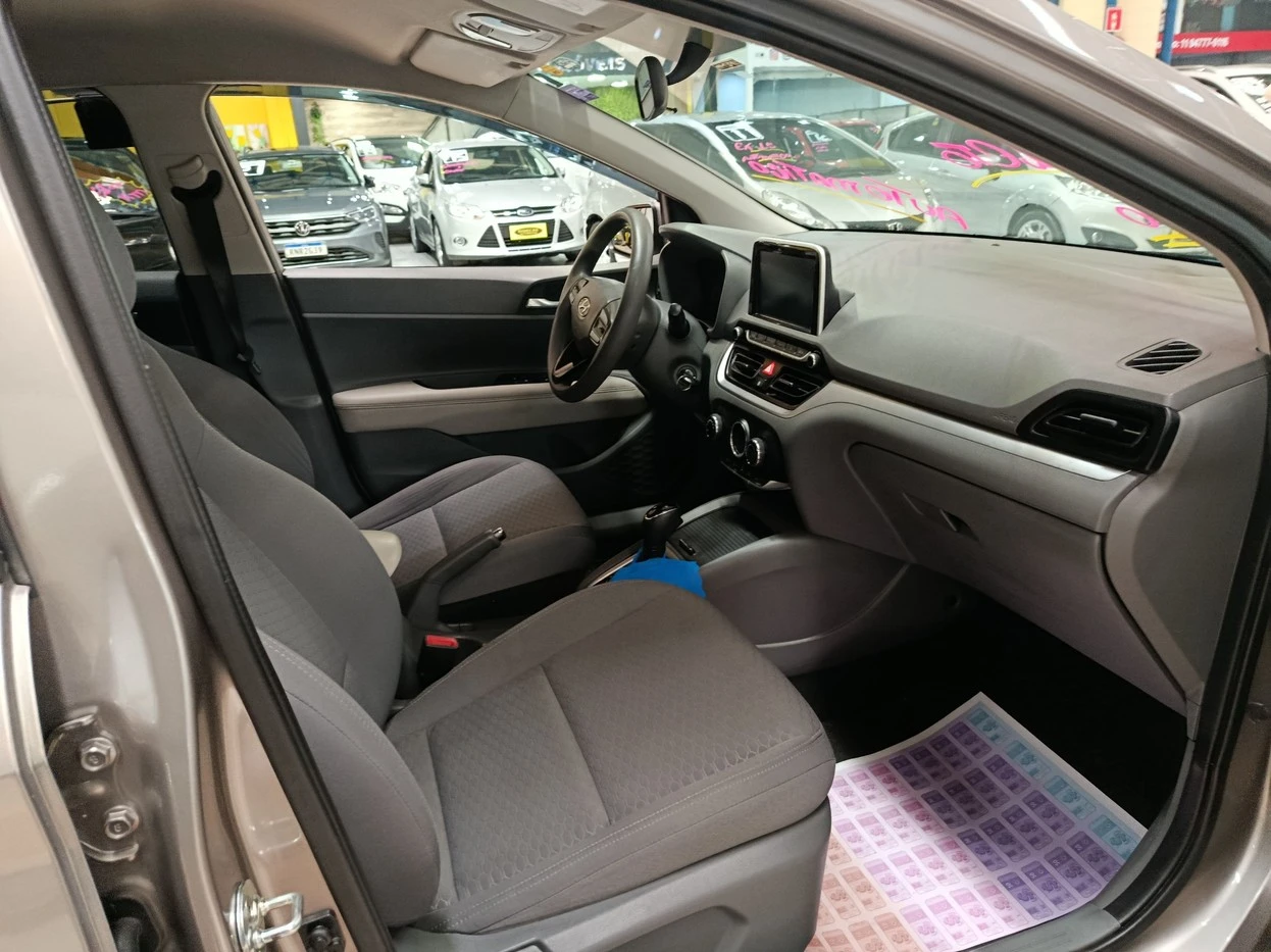 HYUNDAI HB20S
