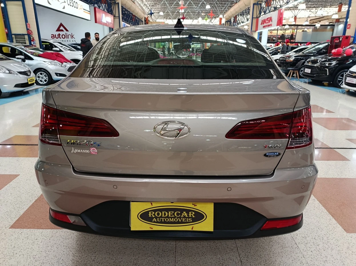 HYUNDAI HB20S