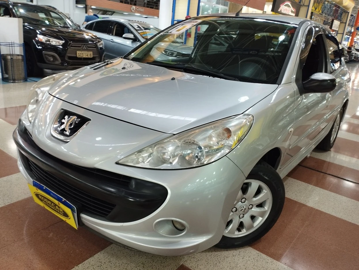 PEUGEOT 207