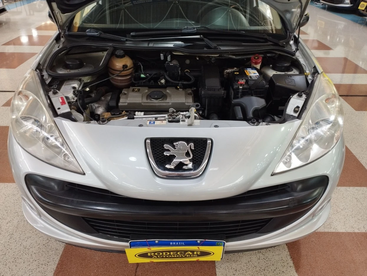 PEUGEOT 207