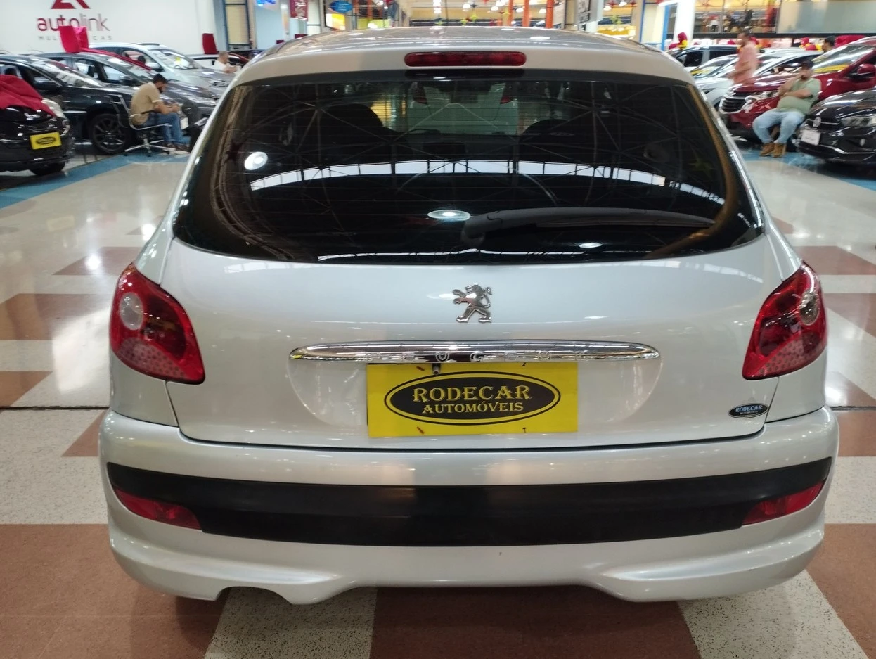 PEUGEOT 207