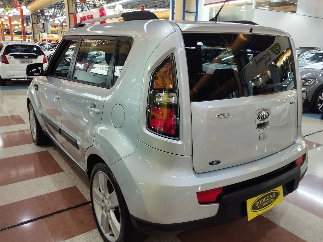 KIA SOUL