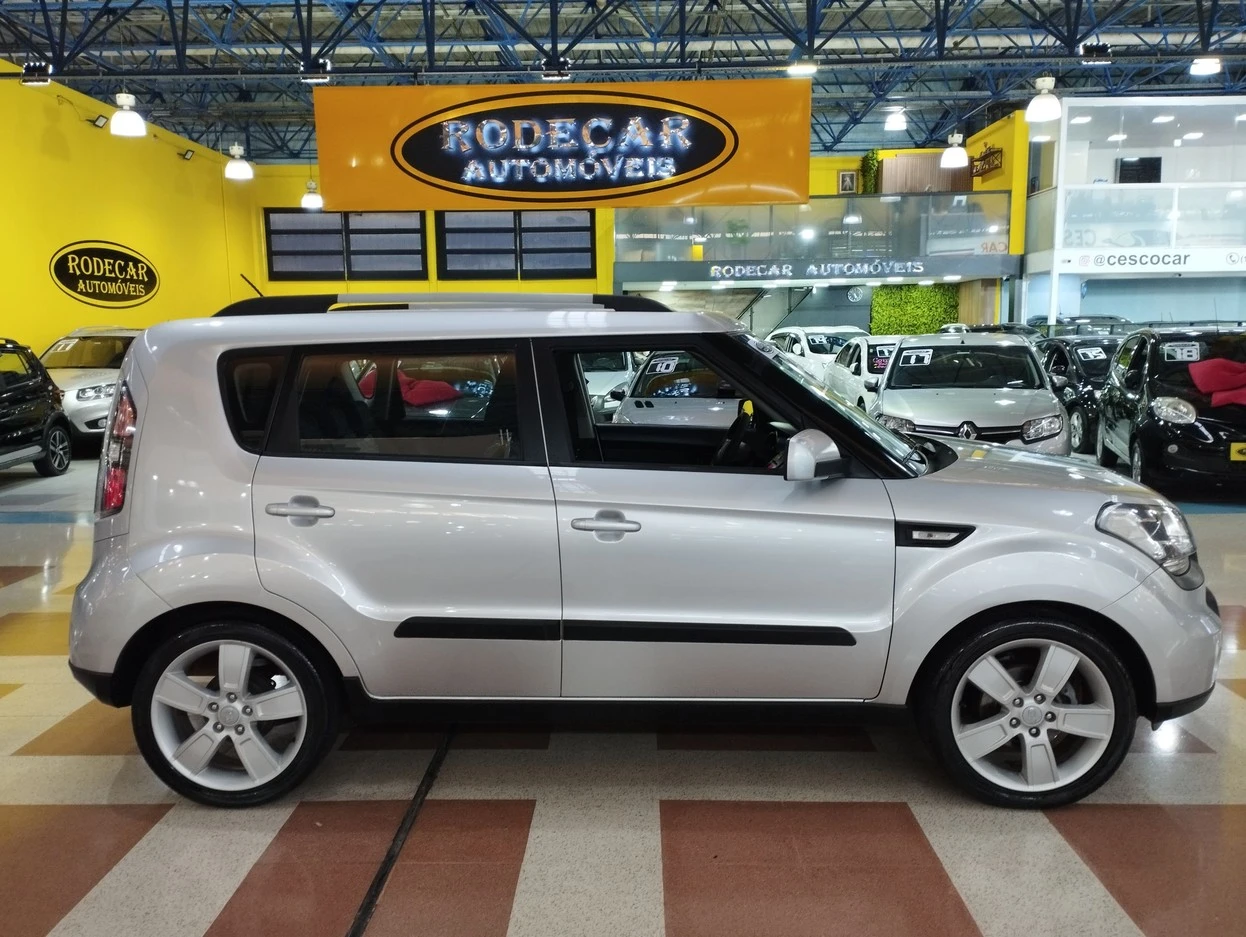 KIA SOUL