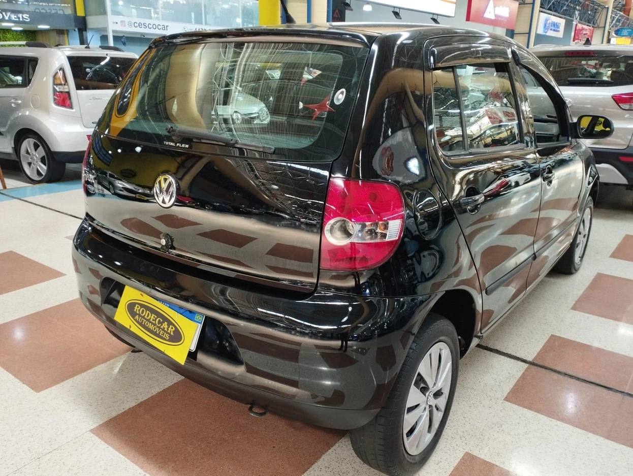 VOLKSWAGEN FOX