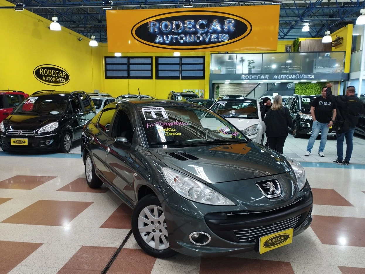 PEUGEOT 207