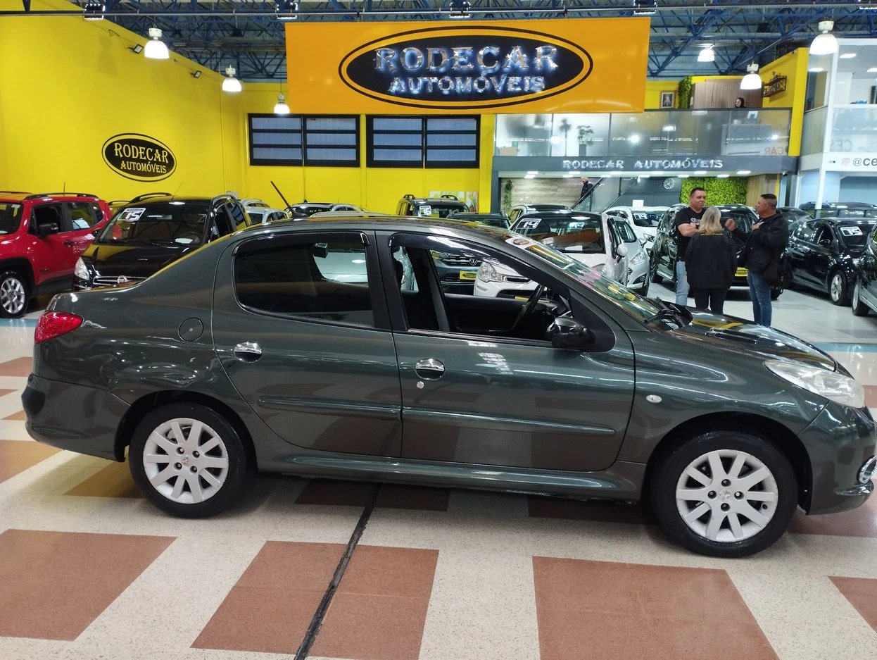 PEUGEOT 207