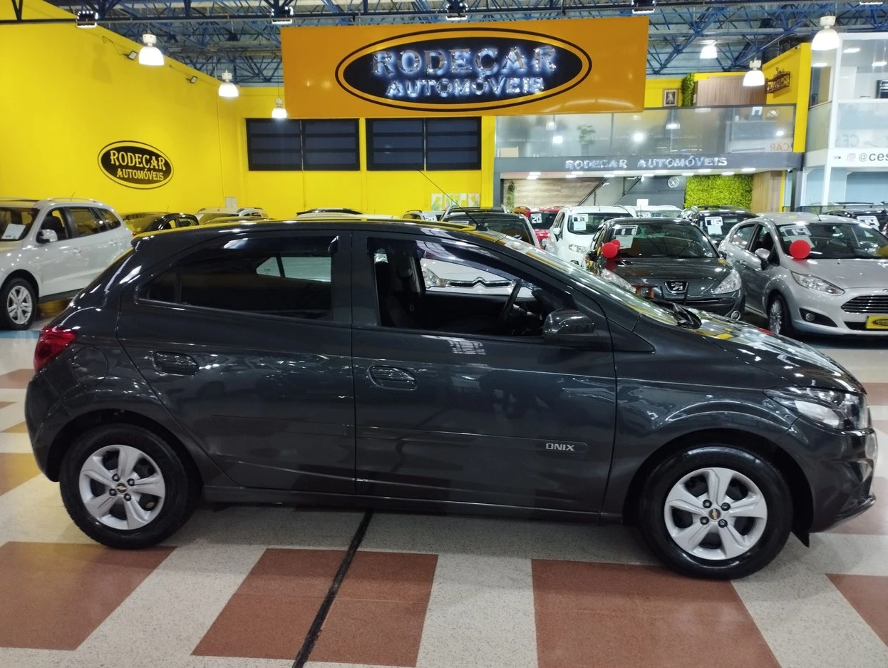 CHEVROLET ONIX