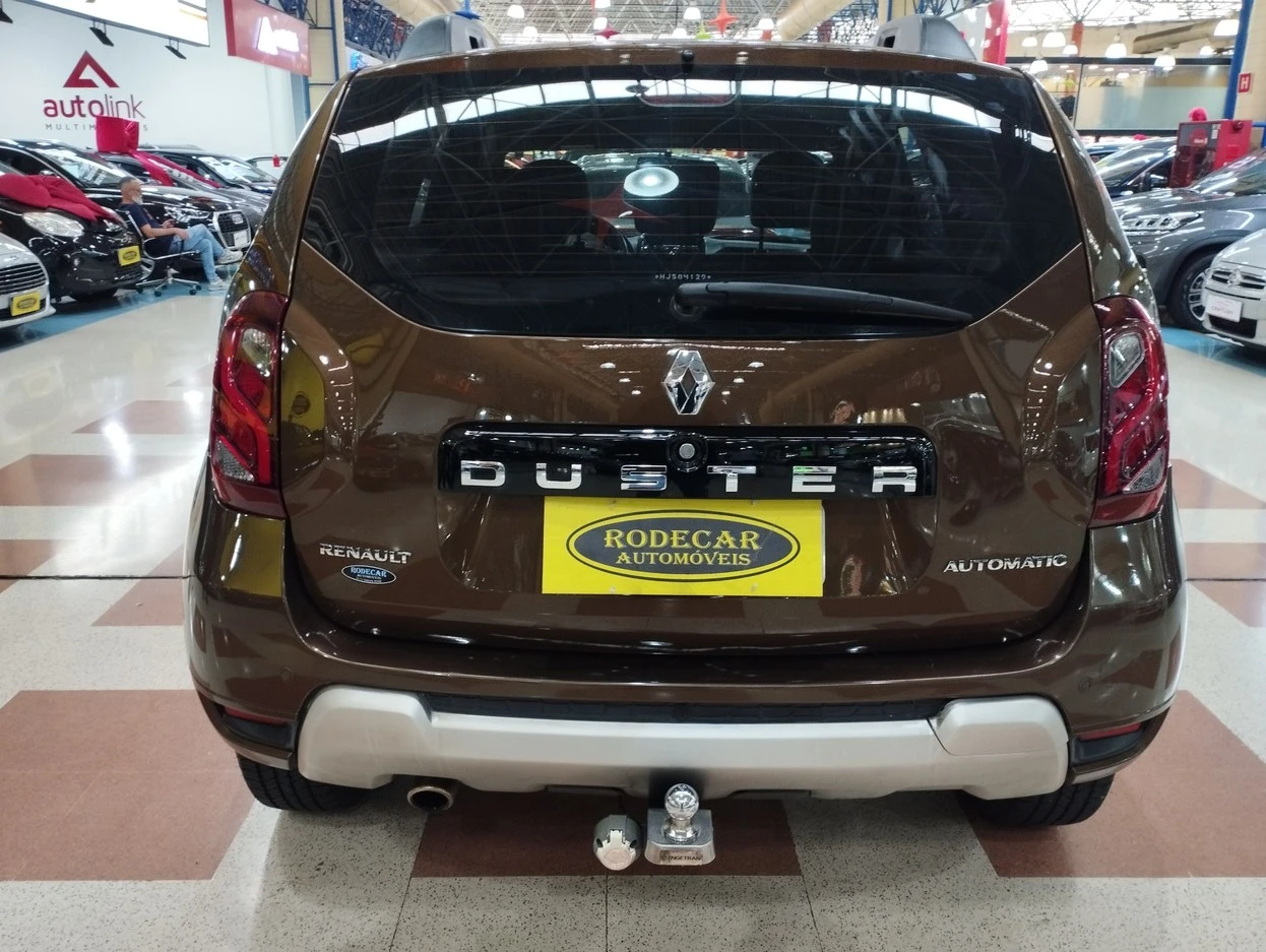 RENAULT DUSTER