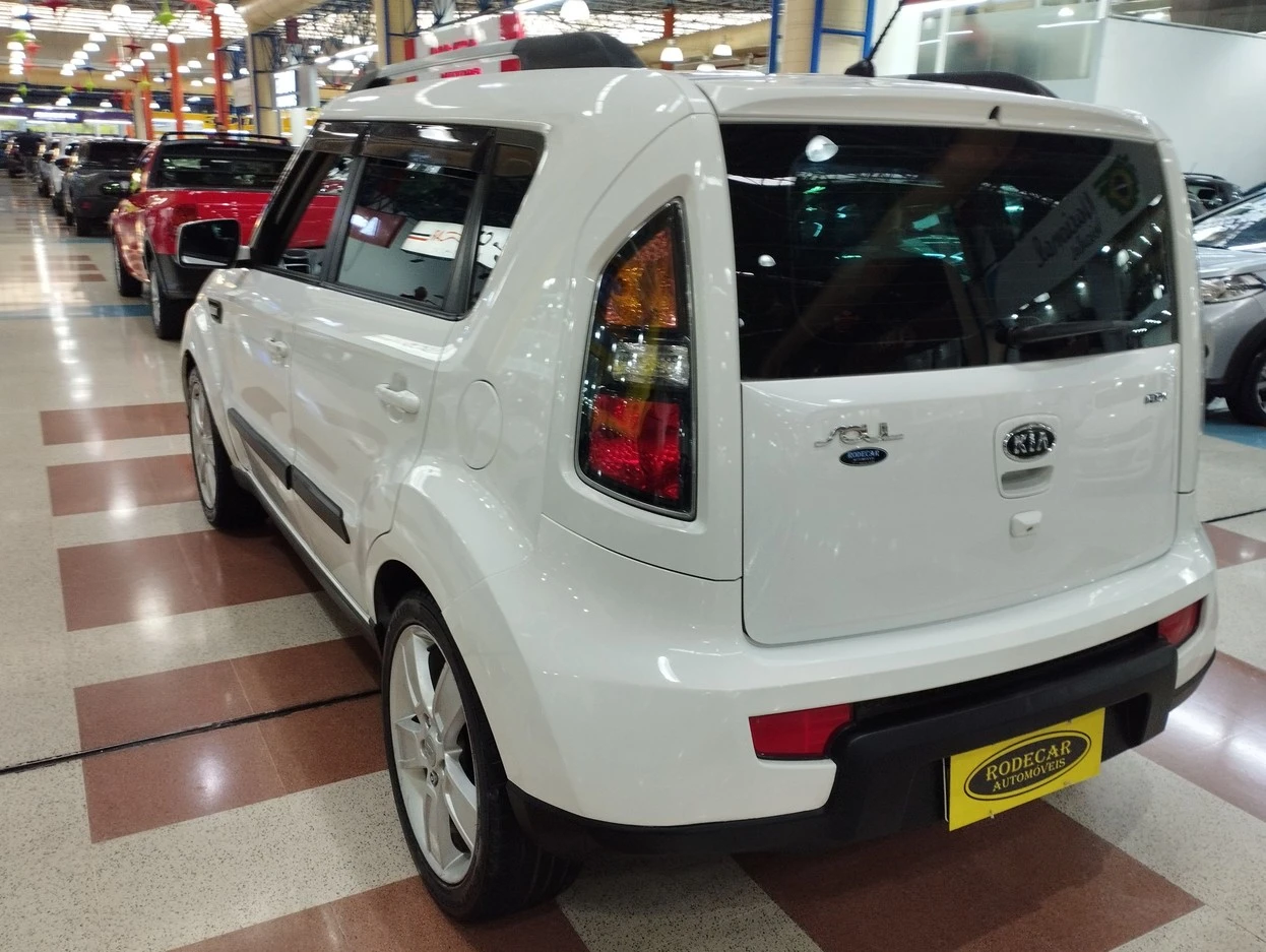 KIA SOUL