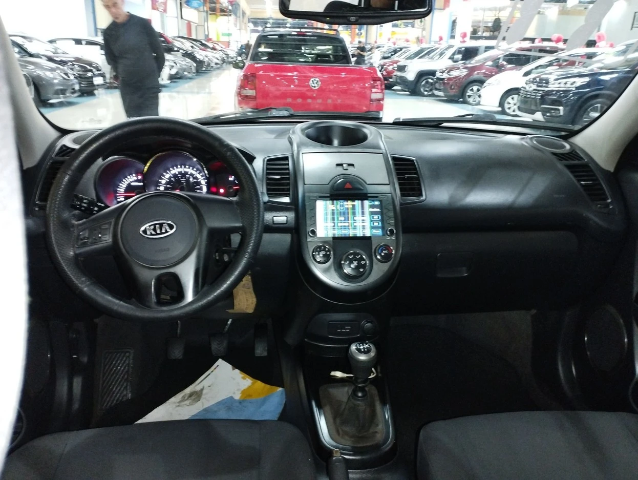 KIA SOUL