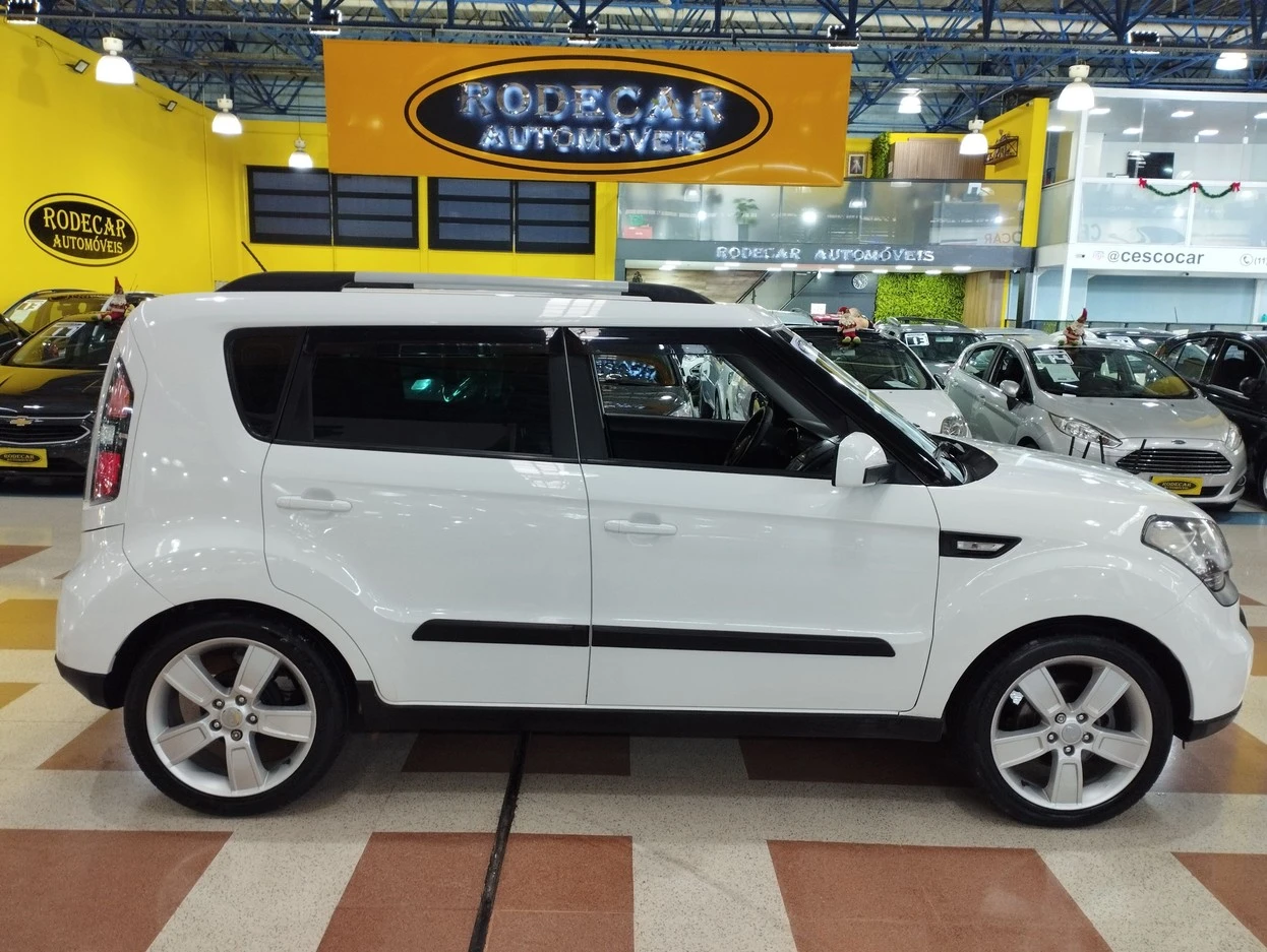 KIA SOUL