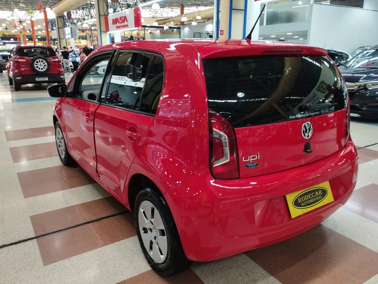 VOLKSWAGEN UP